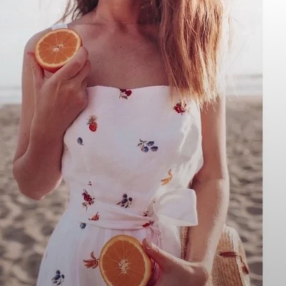 Reformation Cruise Dress Fruit Midi – White, Size 10 ✨ - Picture 2 of 7